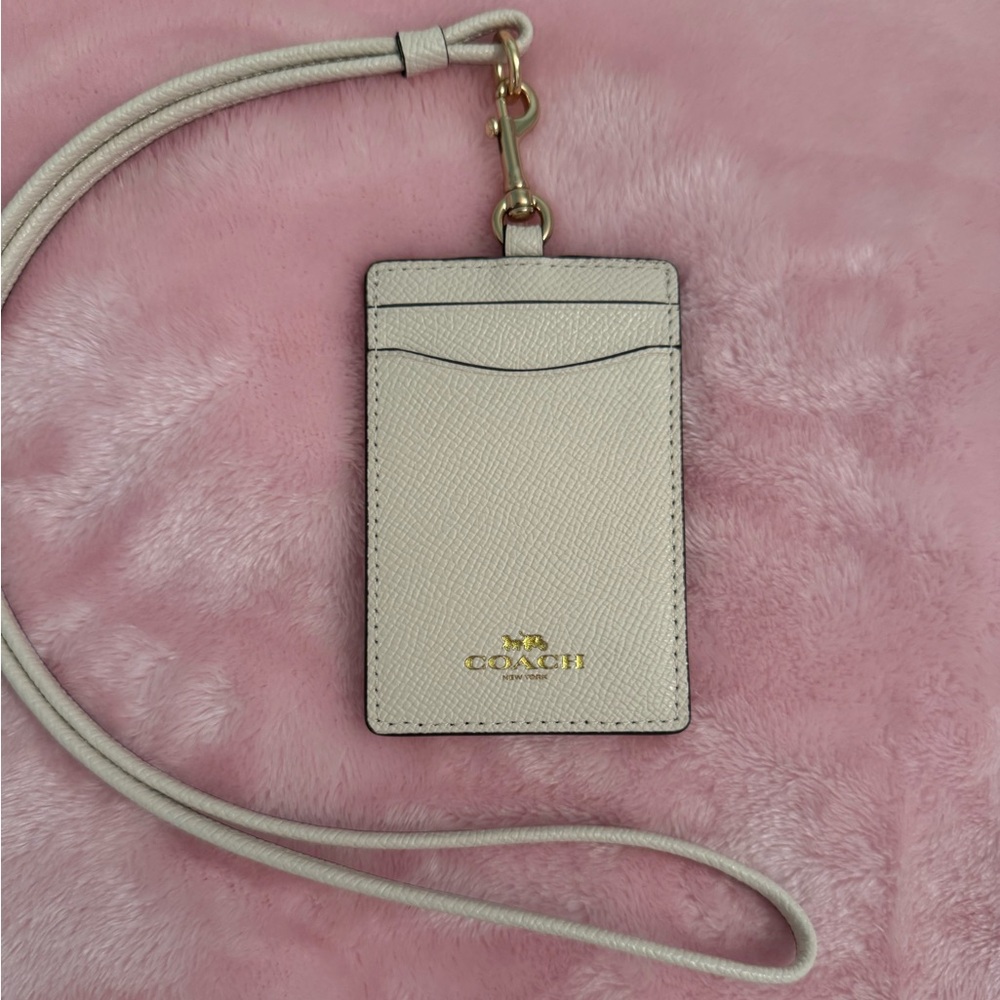 coach ivory lanyard